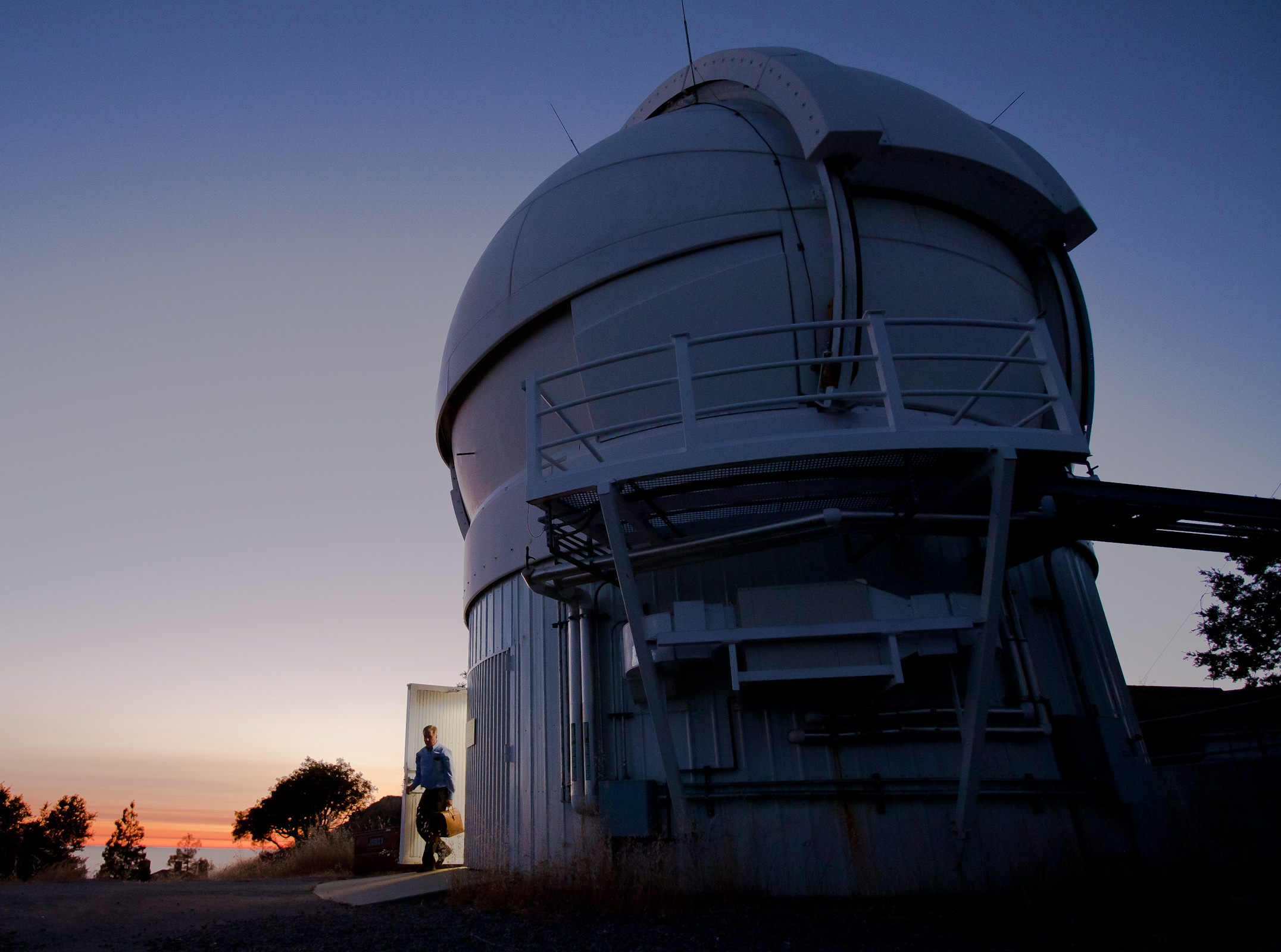 Automated Planet Finder Dome with Steve Vogt exiting